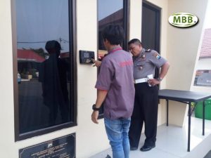 Mesin Absensi Sidik Jari - Mesin Fingerprint 